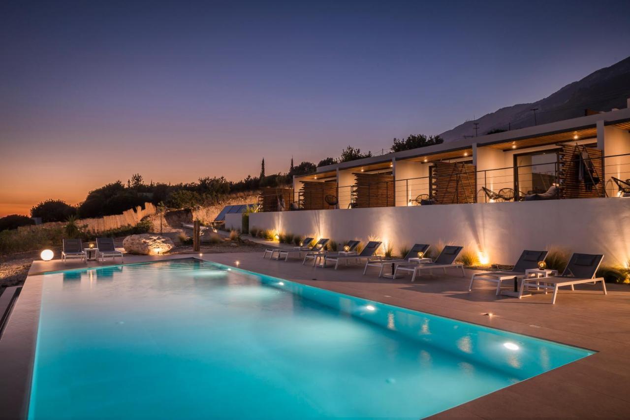 Kefalonian Escape Suites Valeriános Exterior foto